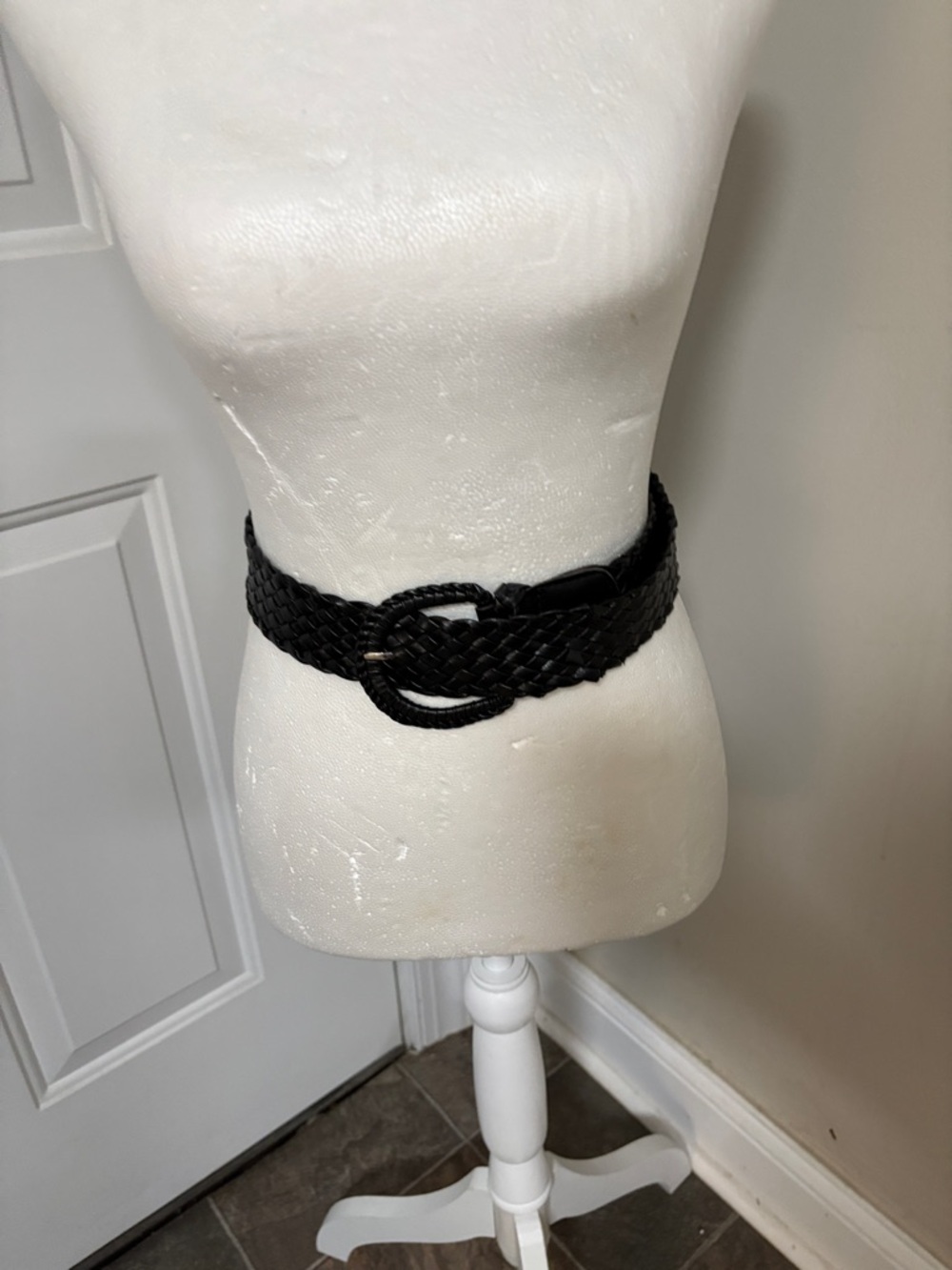 Belt Braided Black Stretch with Round Buckle